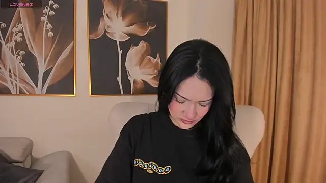 AnaDurant online show from October 2025 12:26:01 PM