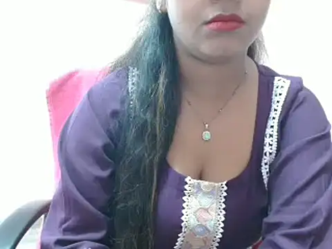 LovingPihu online show from January 2025 05:36:02 AM