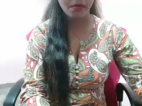 LovingPihu online show from February 2025 05:24:02 AM