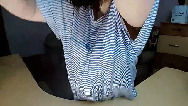 Lucretia Goldi  online show from February 2026 01:51:02 PM