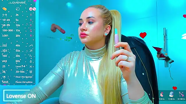 Snapshot of sassy_madeline chatting on December 2024 11:43:01 AM sassy madeline online show from December 2024 11:43:01 AM