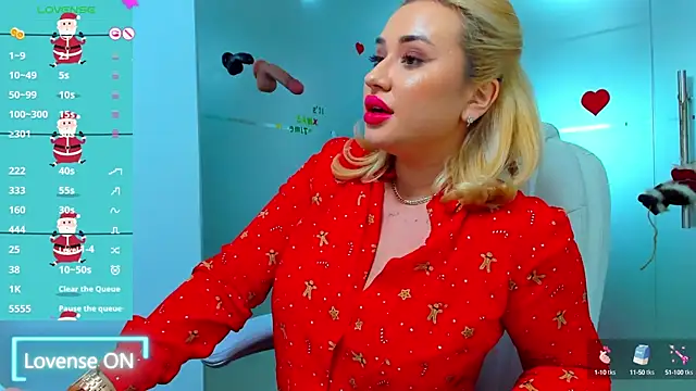 Snapshot of sassy_madeline chatting on December 2024 12:18:01 AM sassy madeline online show from December 2024 12:18:01 AM