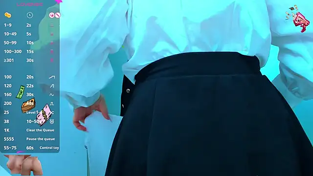 Snapshot of sassy_madeline chatting on March 2025 08:10:02 PM sassy madeline online show from March 2025 08:10:02 PM