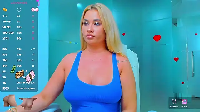 Snapshot of sassy_madeline chatting on September 2025 04:12:01 AM sassy madeline online show from September 2025 04:12:01 AM