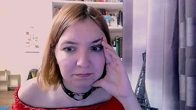 Snapshot of BrattyFoxyGirl chatting on February 2025 06:20:01 PM BrattyFoxyGirl online show from February 2025 06:20:01 PM