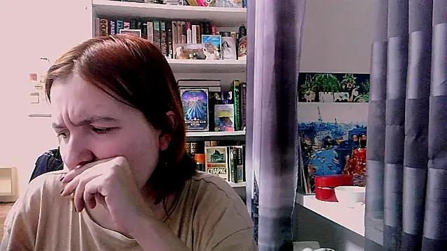 Snapshot of BrattyFoxyGirl chatting on March 2025 05:45:02 PM BrattyFoxyGirl online show from March 2025 05:45:02 PM