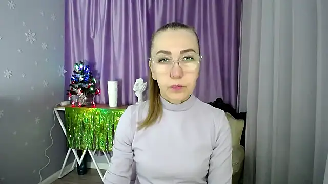 queen a n i online show from December 2024 06:01:02 AM