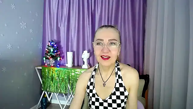 queen a n i online show from January 2025 07:06:02 AM