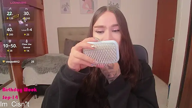 Miley Baker online show from September 2025 02:10:01 PM