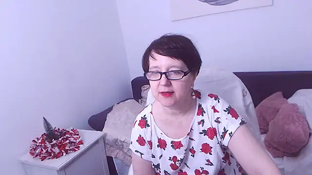Snapshot of ChristaRose chatting on December 2024 03:33:02 PM ChristaRose online show from December 2024 03:33:02 PM