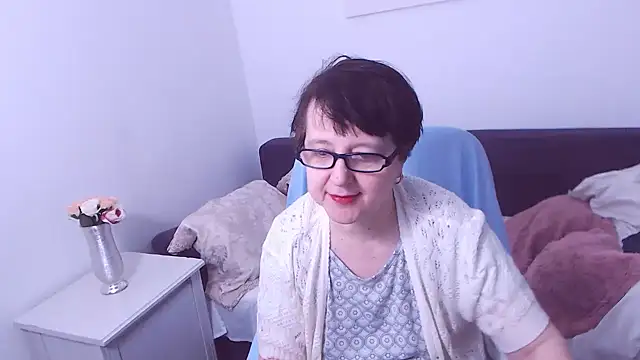 Snapshot of ChristaRose chatting on February 2025 03:43:02 AM ChristaRose online show from February 2025 03:43:02 AM