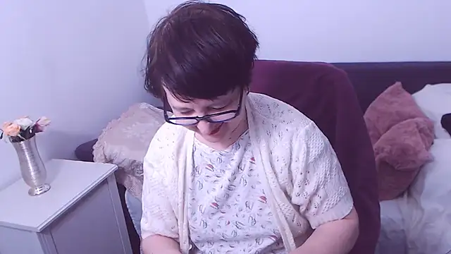 Snapshot of ChristaRose chatting on February 2025 07:50:02 PM ChristaRose online show from February 2025 07:50:02 PM