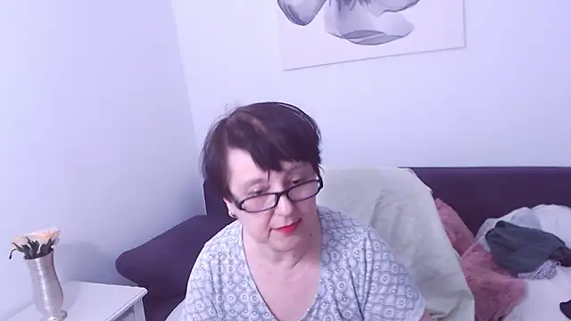 Snapshot of ChristaRose chatting on February 2025 03:18:02 PM ChristaRose online show from February 2025 03:18:02 PM