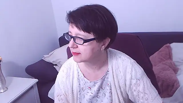 Snapshot of ChristaRose chatting on February 2025 03:33:02 AM ChristaRose online show from February 2025 03:33:02 AM