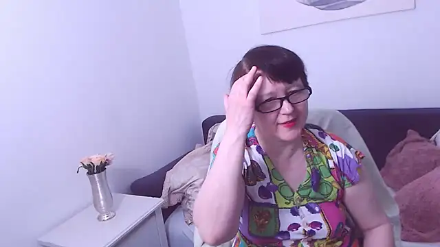 Snapshot of ChristaRose chatting on March 2025 03:59:01 PM ChristaRose online show from March 2025 03:59:01 PM