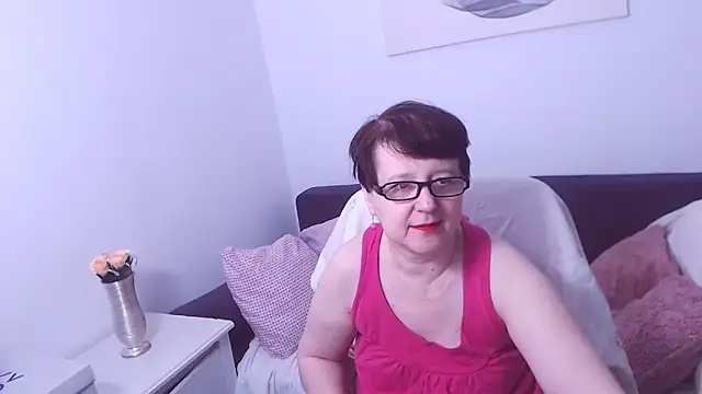 Snapshot of ChristaRose chatting on September 2025 05:57:01 PM ChristaRose online show from September 2025 05:57:01 PM