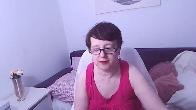 Snapshot of ChristaRose chatting on September 2025 09:27:02 PM ChristaRose online show from September 2025 09:27:02 PM