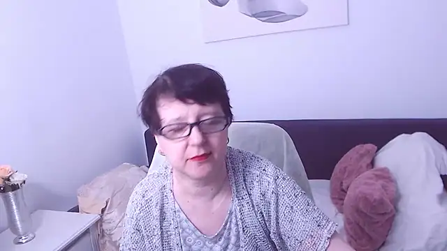 ChristaRose online show from November 2025 04:16:02 PM