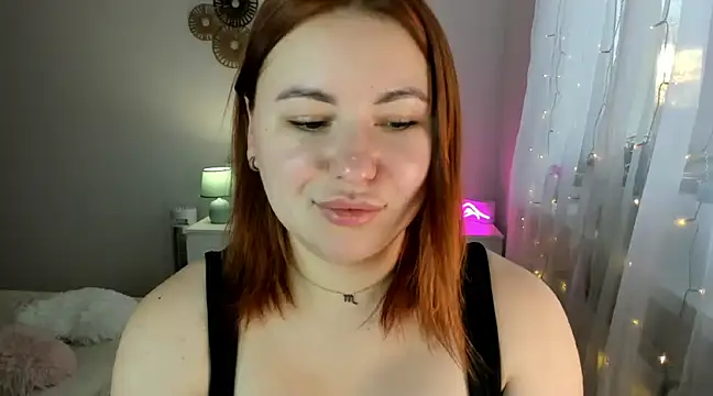 LAYLAxSTAR online show from January 2025 01:57:01 PM