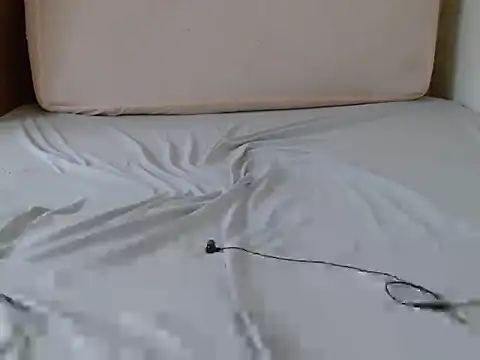 Snapshot of angel_pussie chatting on November 2025 10:23:01 PM angel pussie online show from November 2025 10:23:01 PM