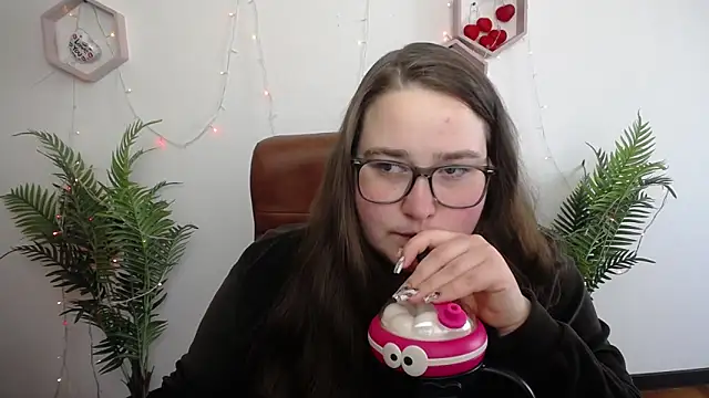 XX Daniella XX online show from April 2026 06:30:01 AM