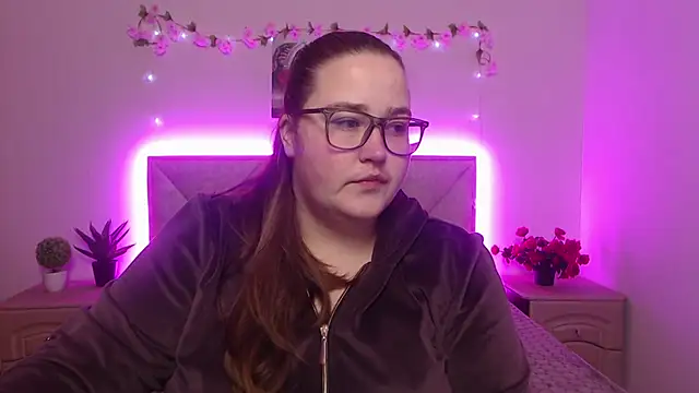 XX Daniella XX online show from April 2026 06:27:01 AM