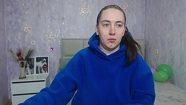 Snapshot of KaleyReed chatting on January 2025 06:20:02 AM KaleyReed online show from January 2025 06:20:02 AM
