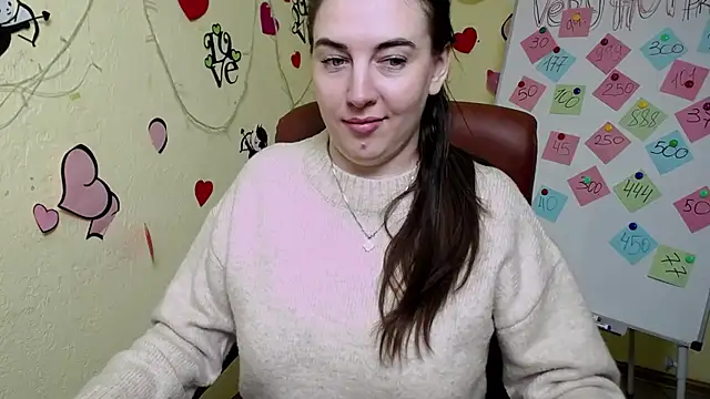 Snapshot of KaleyReed chatting on February 2025 12:16:01 PM KaleyReed online show from February 2025 12:16:01 PM