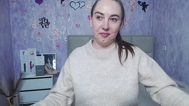Snapshot of KaleyReed chatting on February 2025 01:00:02 PM KaleyReed online show from February 2025 01:00:02 PM