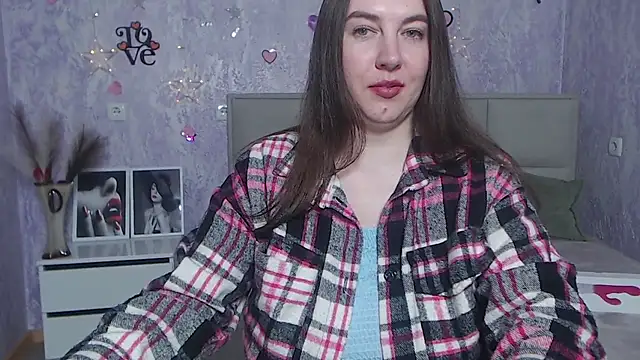 Snapshot of KaleyReed chatting on March 2025 03:48:02 AM KaleyReed online show from March 2025 03:48:02 AM