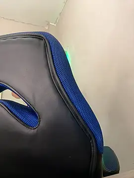 Snapshot of Alhanna_ chatting on March 2025 11:34:02 PM Alhanna online show from March 2025 11:34:02 PM