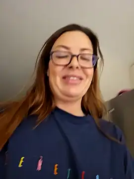 RebeccaXO  online show from January 2025 03:43:01 AM