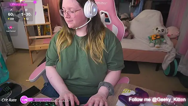 Snapshot of Geeky_Kitten chatting on March 2025 03:24:01 AM Geeky Kitten online show from March 2025 03:24:01 AM
