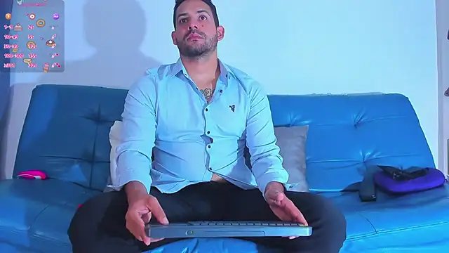JorsMontero online show from December 2024 01:02:02 PM