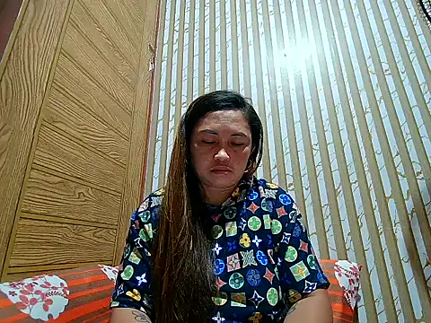 LalaiAsian online show from March 2026 03:40:01 PM