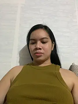 Snapshot of Hebefemme chatting on February 2025 06:20:02 PM Hebefemme online show from February 2025 06:20:02 PM