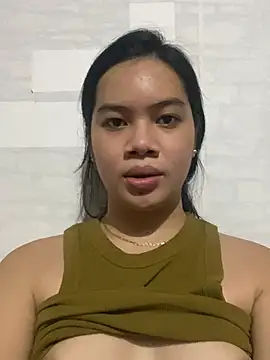 Snapshot of Hebefemme chatting on March 2025 08:34:01 AM Hebefemme online show from March 2025 08:34:01 AM