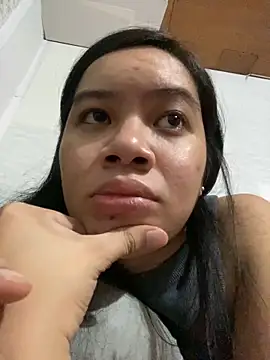 Snapshot of Hebefemme chatting on March 2025 08:31:01 PM Hebefemme online show from March 2025 08:31:01 PM