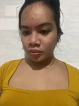 Snapshot of Hebefemme chatting on March 2025 01:34:02 PM Hebefemme online show from March 2025 01:34:02 PM