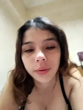 mariamac420 online show from April 2026 09:20:02 PM