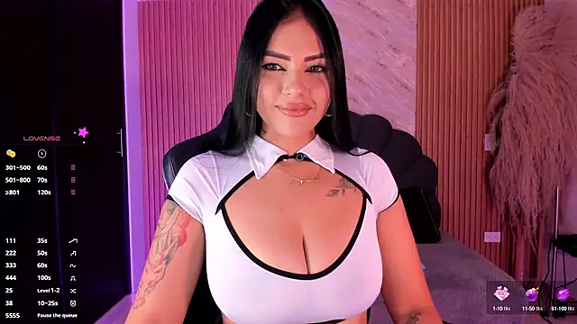 karol green  online show from September 2025 11:43:01 PM