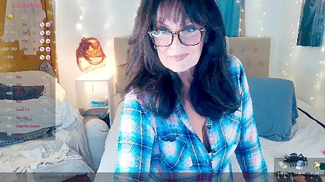 Snapshot of ChantillyBonbon chatting on February 2025 09:22:01 PM ChantillyBonbon online show from February 2025 09:22:01 PM