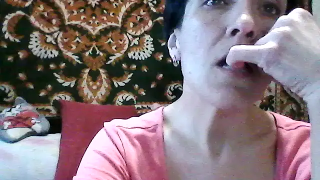 SunnyAmorre online show from March 2026 02:44:01 PM