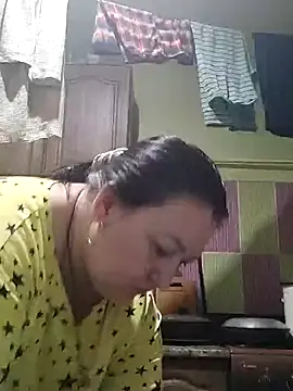 Rini333 online show from September 2025 05:34:02 PM