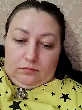 Rini333 online show from October 2025 08:40:01 PM