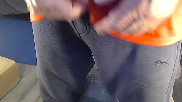 Snapshot of rockpoint69 chatting on December 2024 11:18:01 AM rockpoint69 online show from December 2024 11:18:01 AM