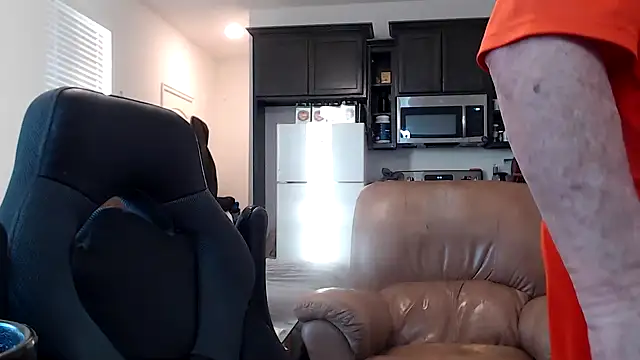 Snapshot of rockpoint69 chatting on December 2024 02:21:01 PM rockpoint69 online show from December 2024 02:21:01 PM