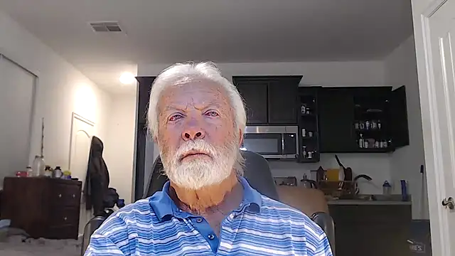 Snapshot of rockpoint69 chatting on December 2024 07:04:01 AM rockpoint69 online show from December 2024 07:04:01 AM