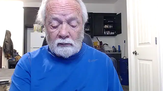 Snapshot of rockpoint69 chatting on December 2024 11:11:02 AM rockpoint69 online show from December 2024 11:11:02 AM