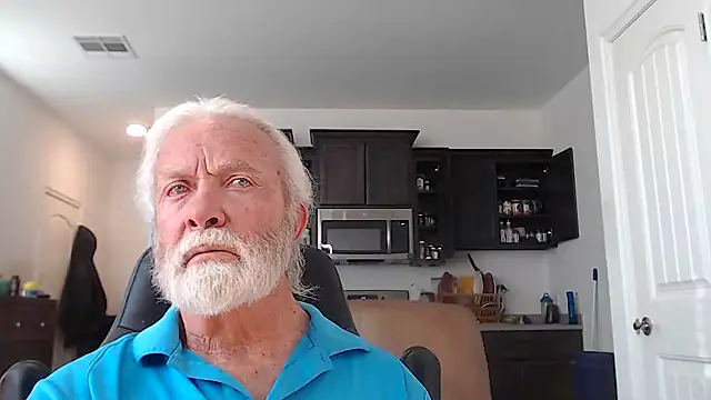 Snapshot of rockpoint69 chatting on January 2025 09:50:02 PM rockpoint69 online show from January 2025 09:50:02 PM